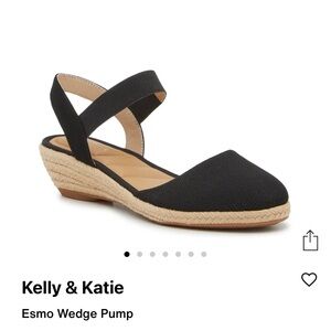 Kelly & Katie Black and Tan Wedge Sandals